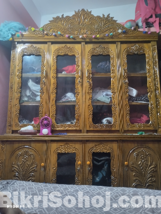 Wall showcase